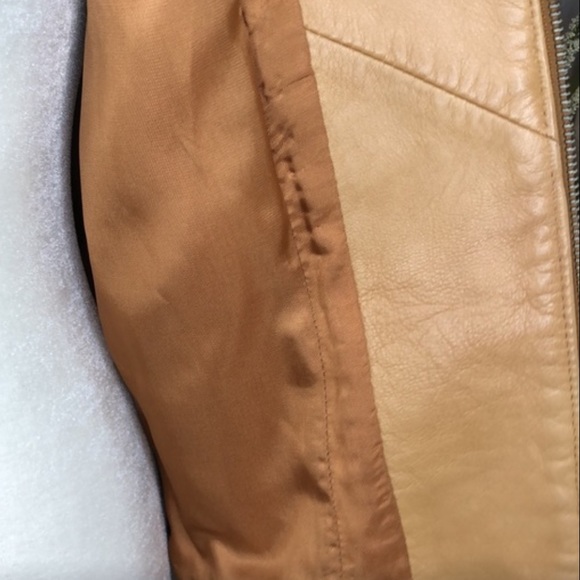 Leonardo’s Genuine Leather Jacket - Picture 4 of 14